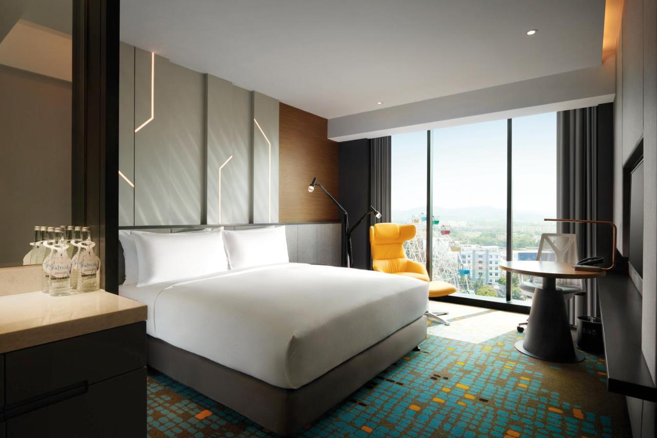 Doubletree By Hilton Shah Alam I-City Bagian luar foto