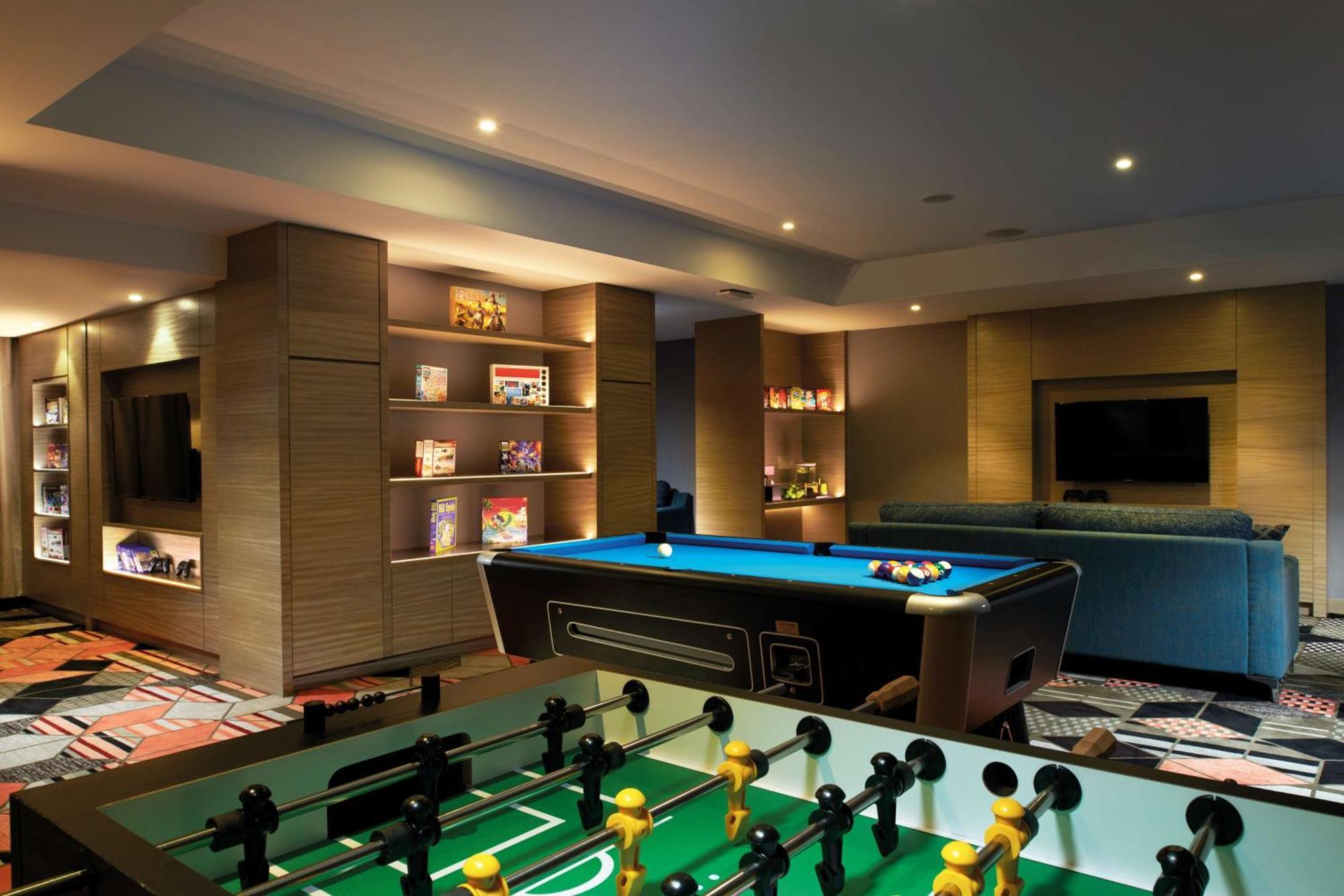 Doubletree By Hilton Shah Alam I-City Bagian luar foto A games room