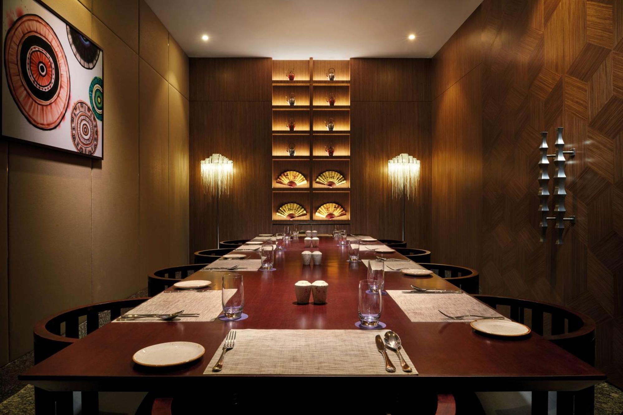 Doubletree By Hilton Shah Alam I-City Bagian luar foto Private dining room at the restaurant
